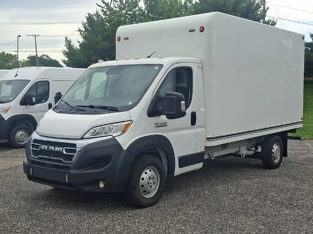 Used 2023 White Ram Low Roof W/ Unisell Body image 5