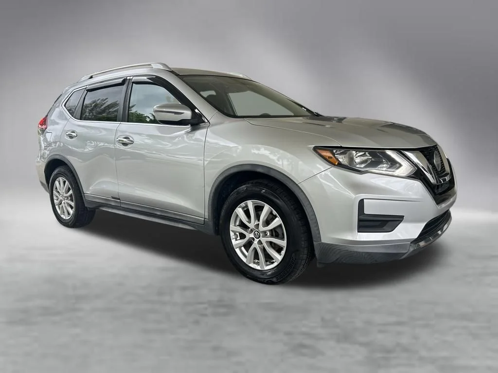 Used 2018 Nissan Rogue SV with VIN KNMAT2MT3JP589260 for sale in Davie, FL