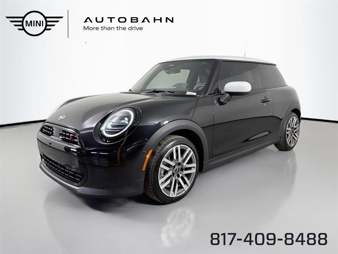 2026 MINI Hardtop Cooper S's photo