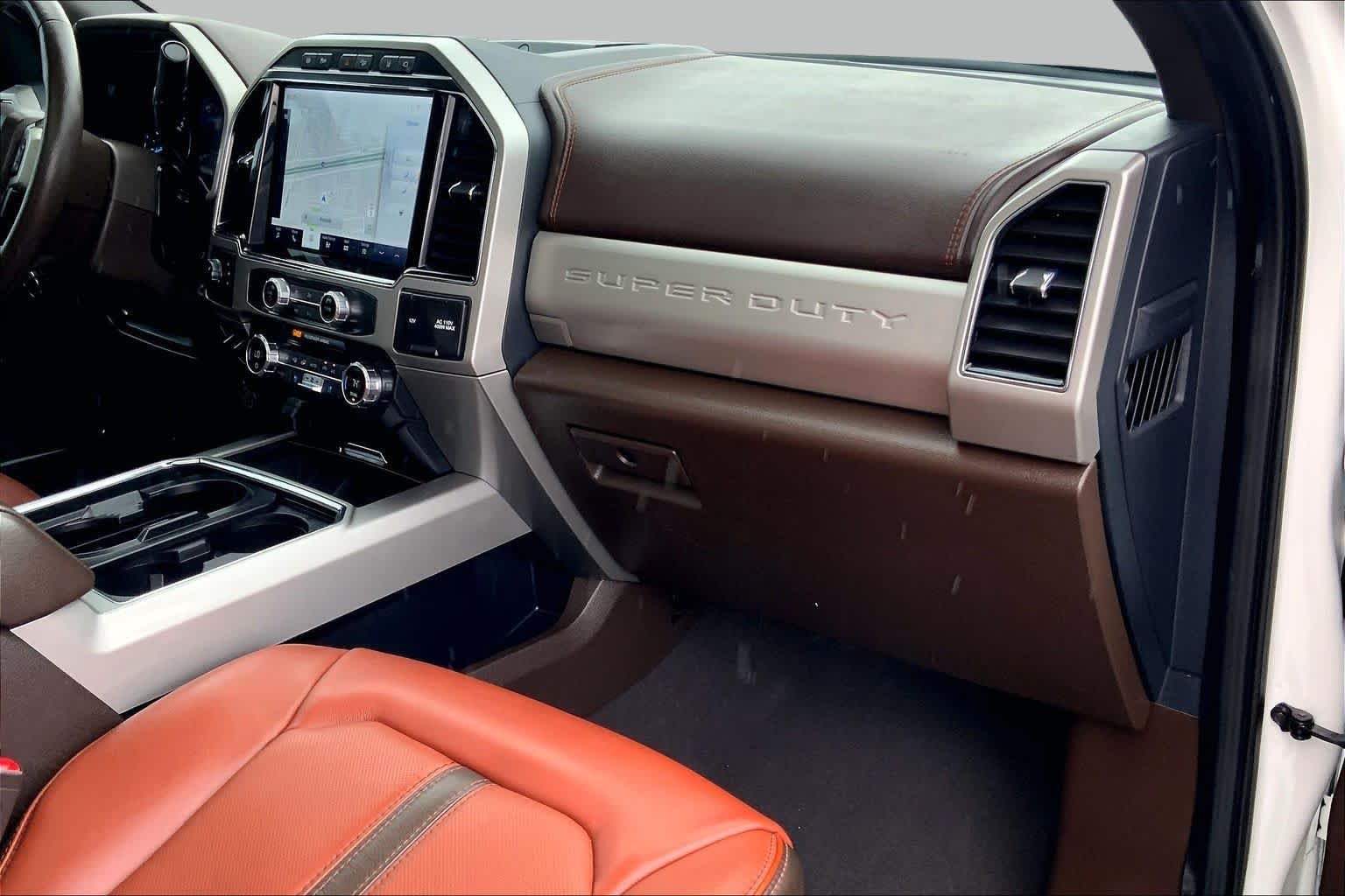 Used 2022 Star White Ford King Ranch image 17
