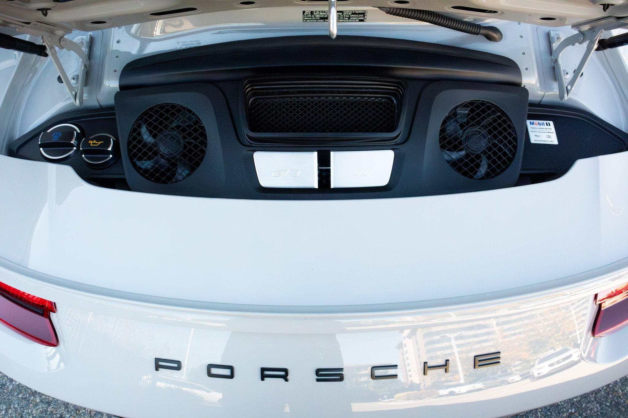 Used 2019 Chalk Porsche  image 5
