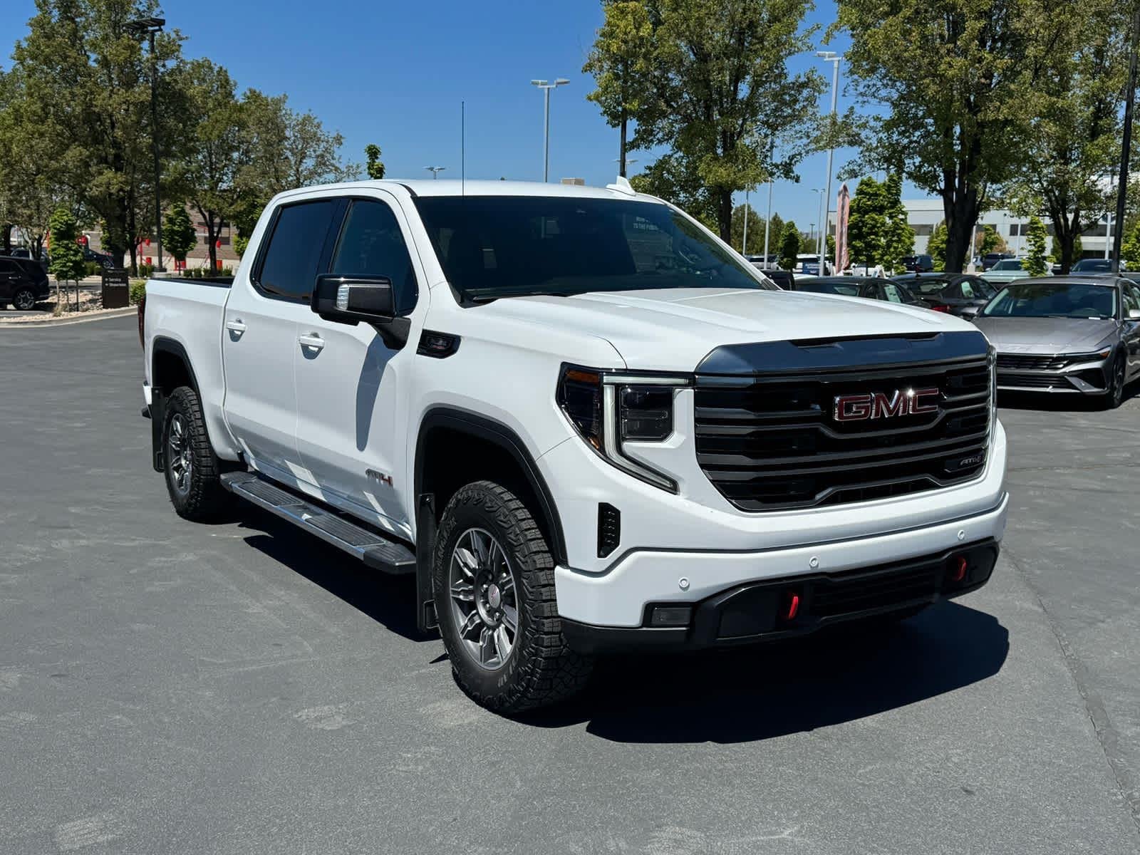 2024 GMC Sierra 1500 AT4 - Photo 9