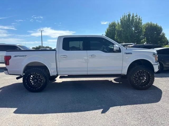 Used 2018 White Ford Lariat image 4