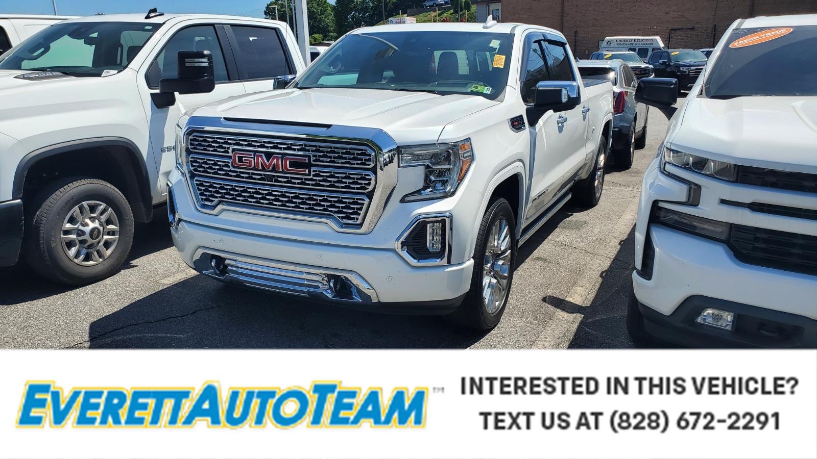 2020 GMC Sierra 4WD Crew Cab Short Box Denali's photo