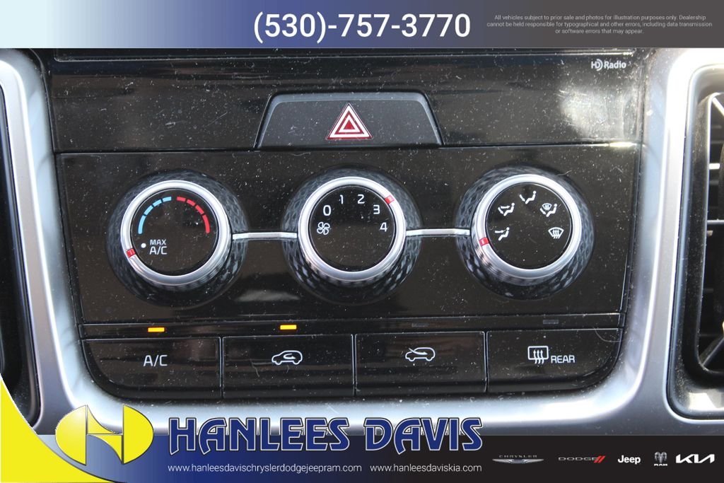 Used 2022 Silver Kia LX image 19