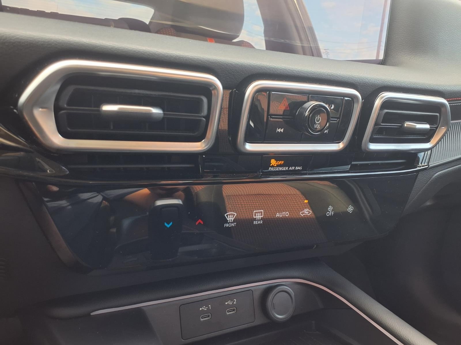 2026 Nissan Sentra photo 24 of 26