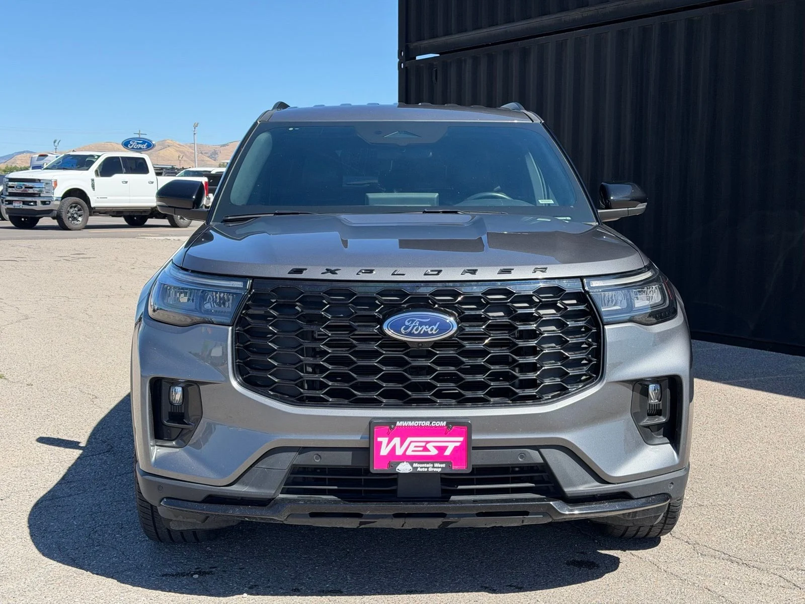 Used 2025 Gray Ford ST-Line image 2