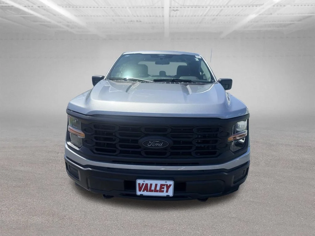 New 2025 Iconic Silver Metallic Ford XL image 10