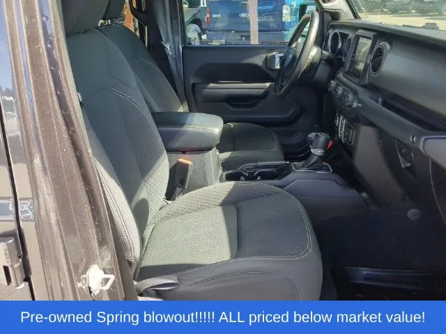 Used 2021 Gray Jeep Sport image 43