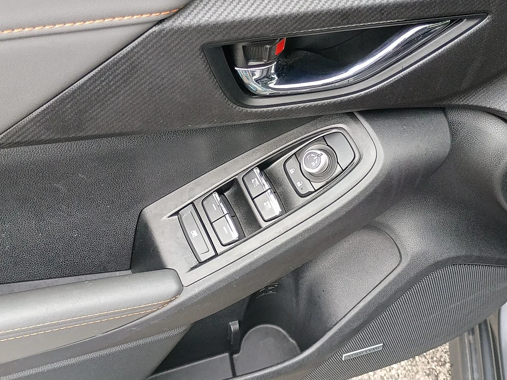Used 2025 GRAY Subaru Limited image 18