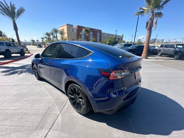 Used 2021 Blue Tesla Standard Range image 5