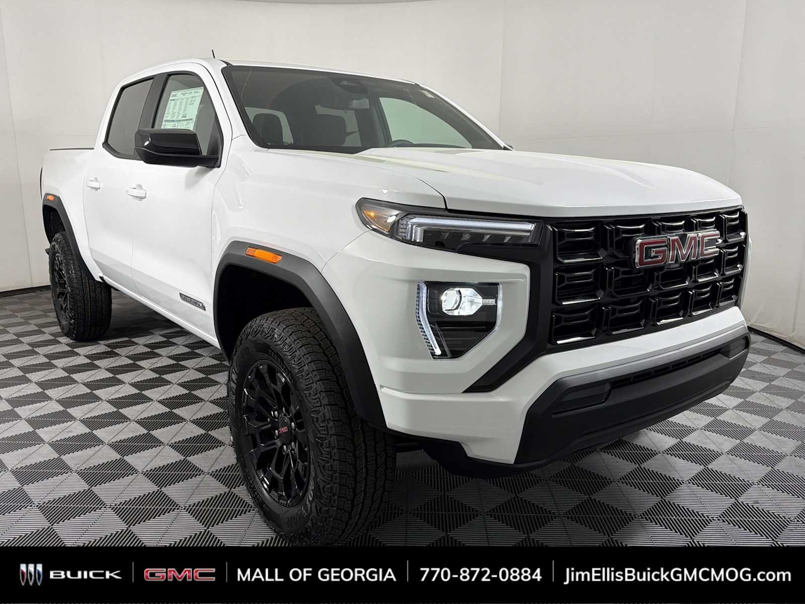 2026 GMC Canyon 2WD Elevation Crew Cab Short Box's photo