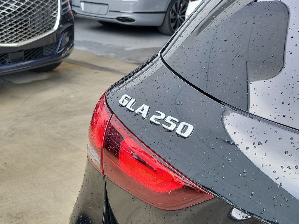Certified Used 2023 Black Mercedes-Benz GLA 250 image 8
