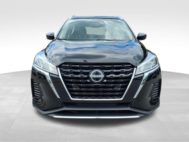 Used 2023 Black Nissan SV image 16