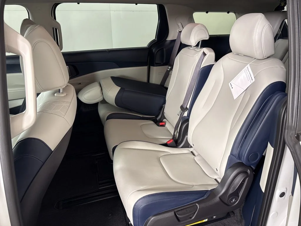 New 2026 White Kia EX image 26