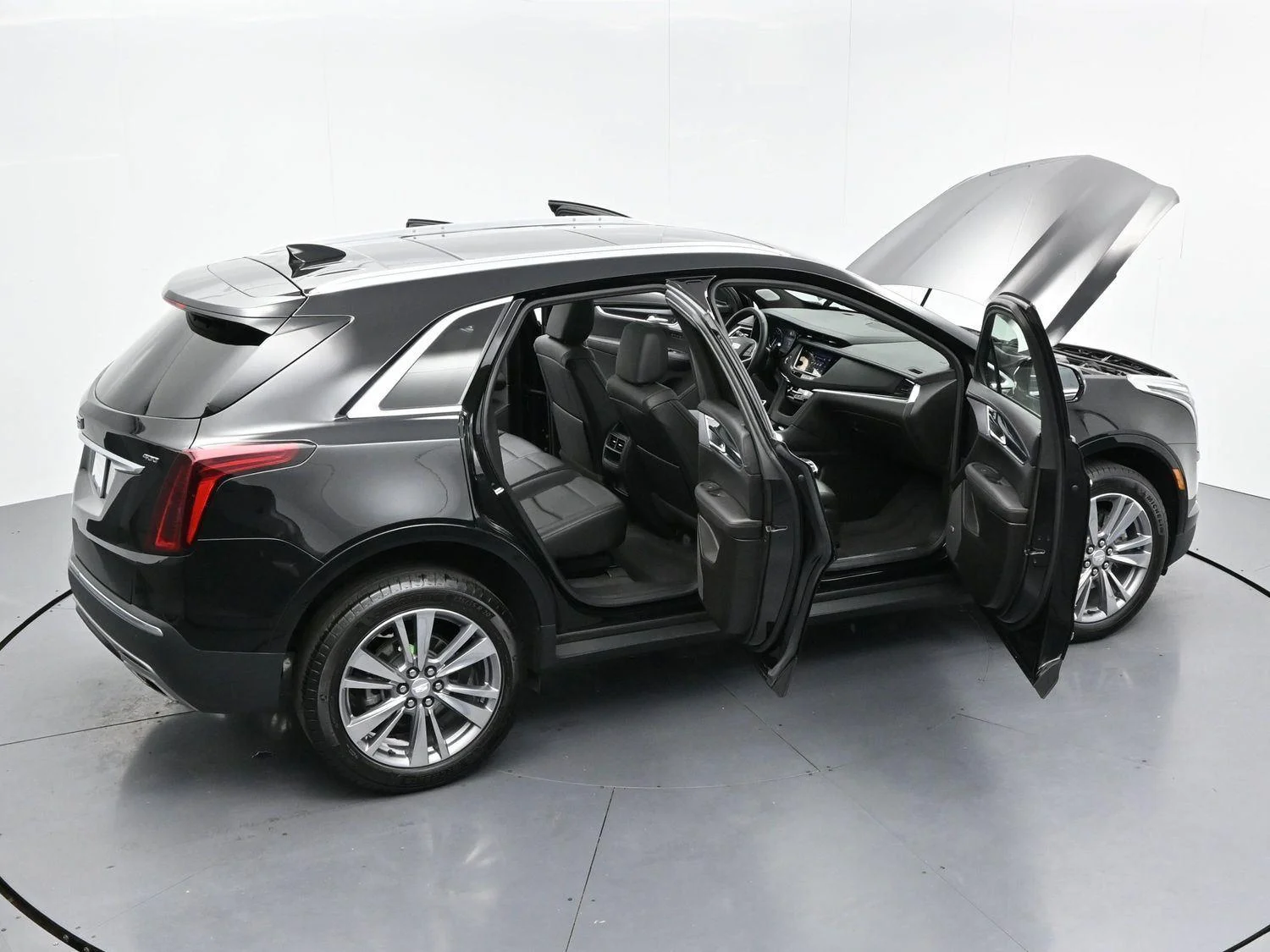 Used 2025 Stellar Black Metallic Cadillac Premium Luxury image 42