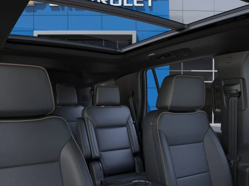 New 2027 Summit White GMC Elevation image 24