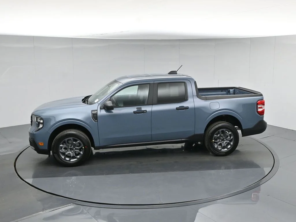 New 2026 Gray Ford XLT image 41