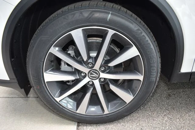 New 2026 Platinum White Pearl Acura Technology Package image 9