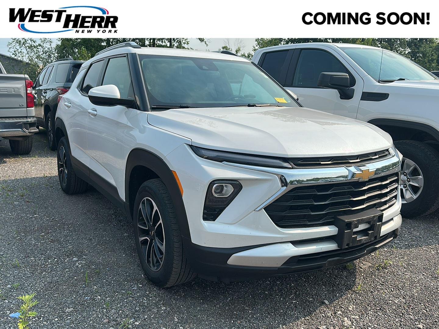 Used 2024 Iridescent Pearl Tricoat Chevrolet LT image 1