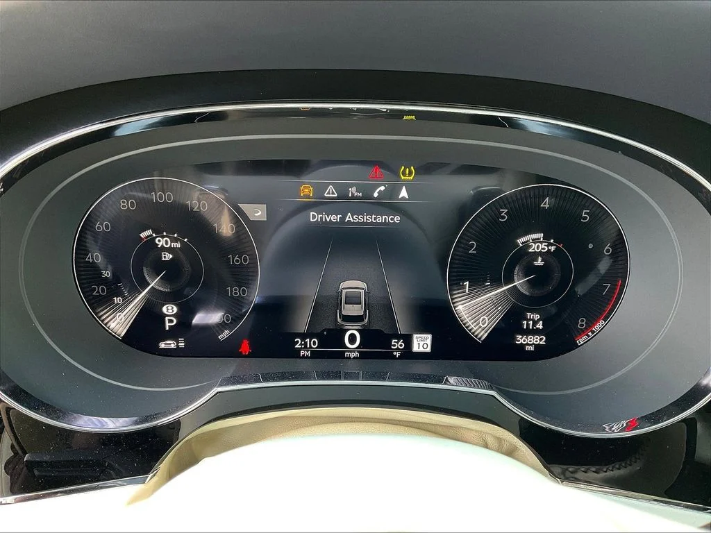 Used 2021  Bentley V8 image 13