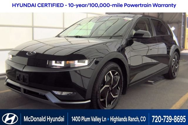 Certified Used 2024 Black Hyundai SE image 1