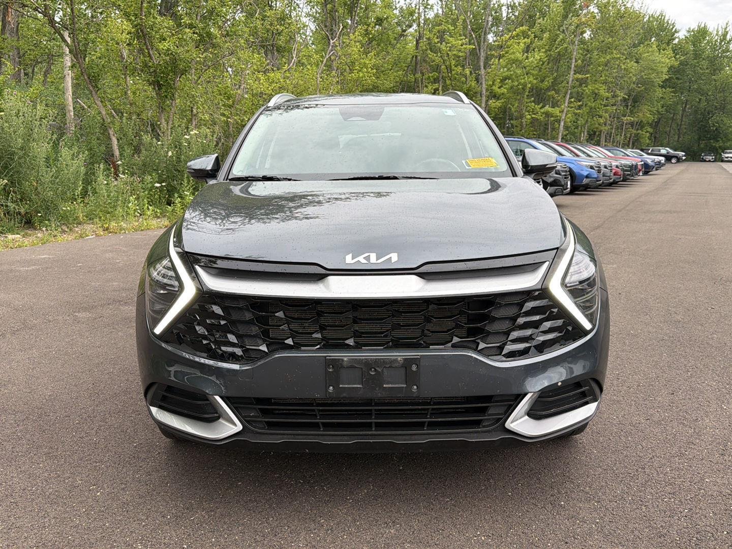 Used 2025 Gravity Gray Kia EX image 13