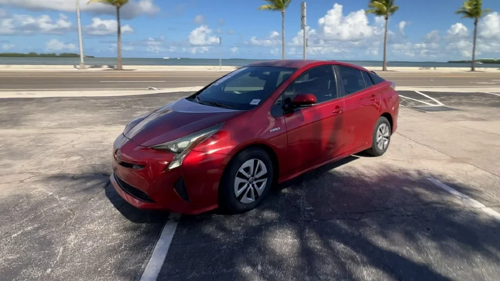 Used 2017 Red Toyota Four image 5