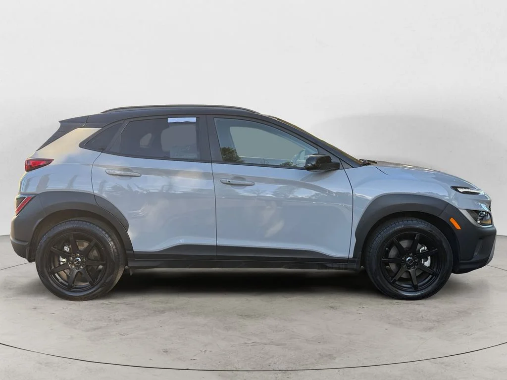 Certified Used 2022 Silver Hyundai SEL image 4