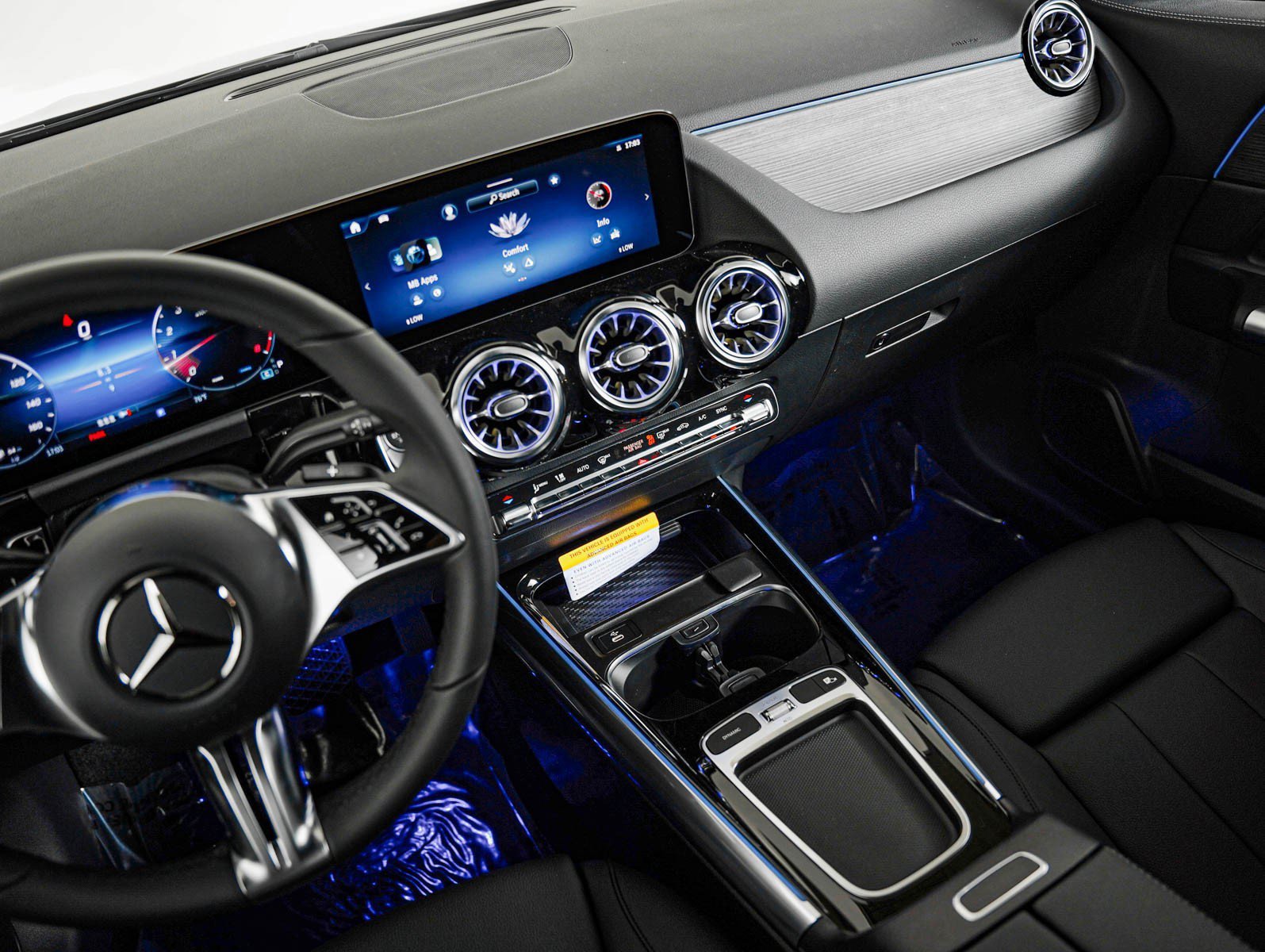 New 2026 Night Black Mercedes-Benz GLA 250 image 13
