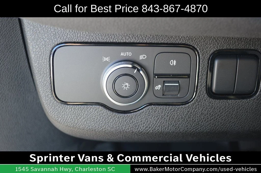 Used 2025 White Mercedes-Benz Passenger 170 WB image 20