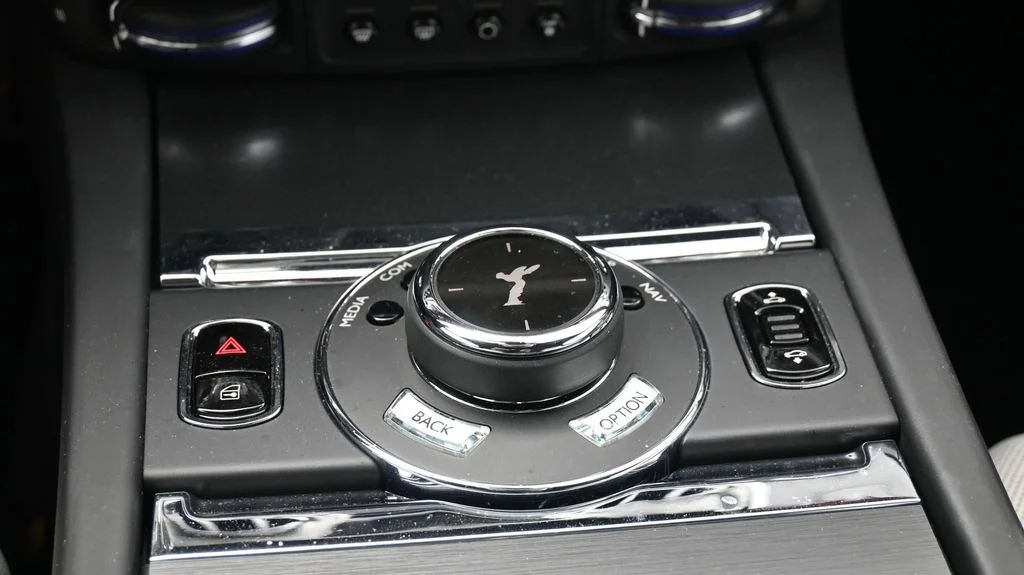 Used 2020  Rolls-Royce  image 19