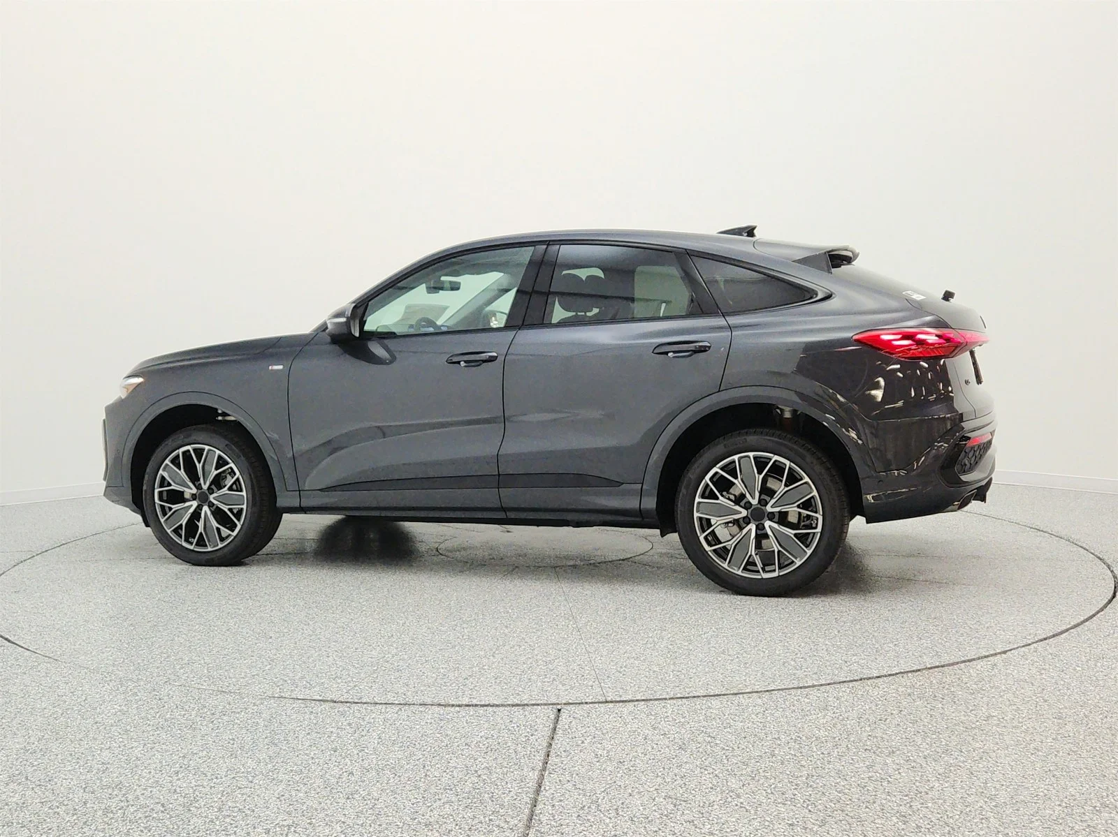 New 2026 Tambora Gray Metallic Audi Premium Plus 2.0 TFSI quattro image 8
