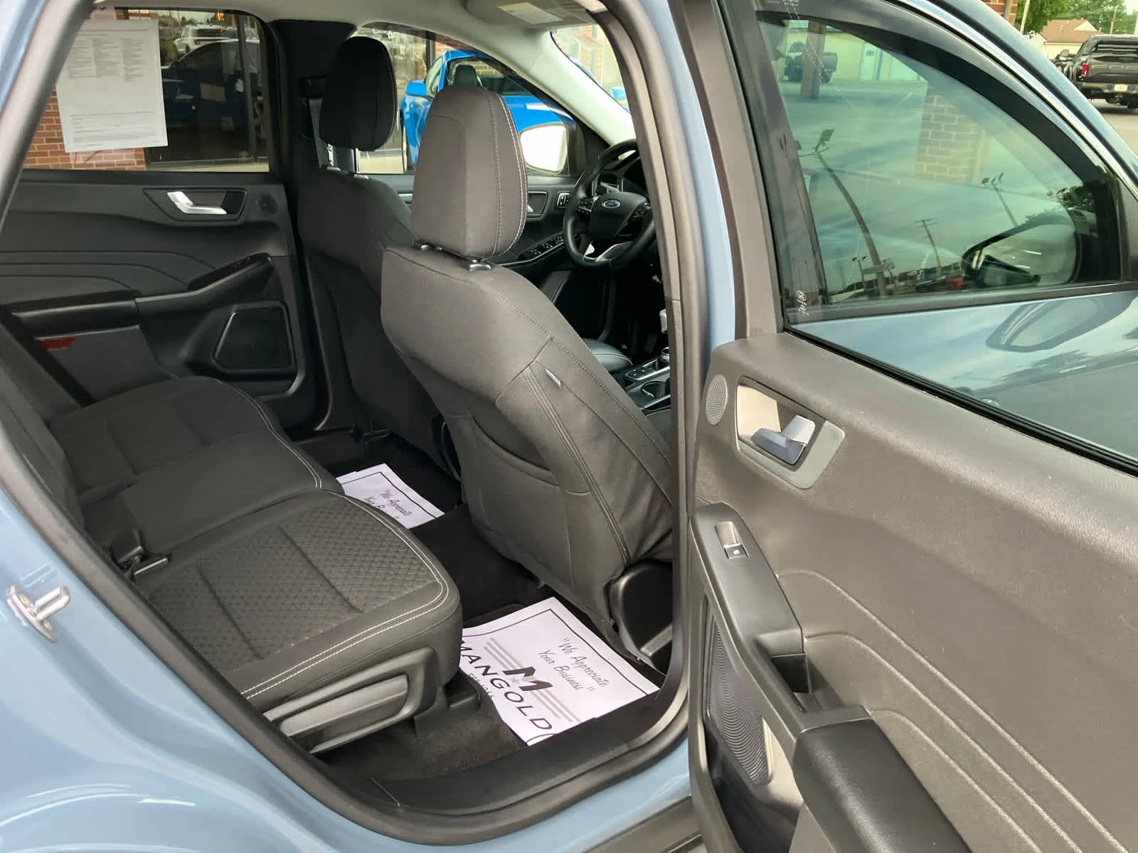 Used 2023 Vapor Blue Metallic Ford Active image 28