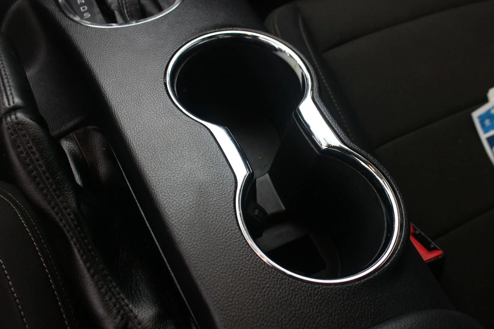 Used 2016  Ford V6 image 21