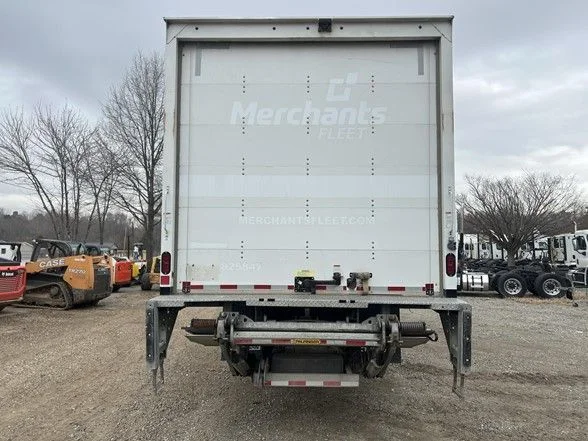 Used 2023 White Isuzu  image 6