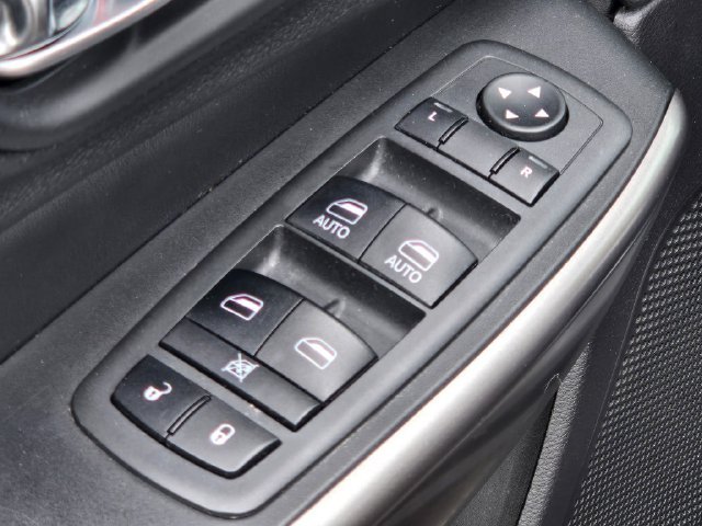 Used 2020 Gray Jeep Limited image 19