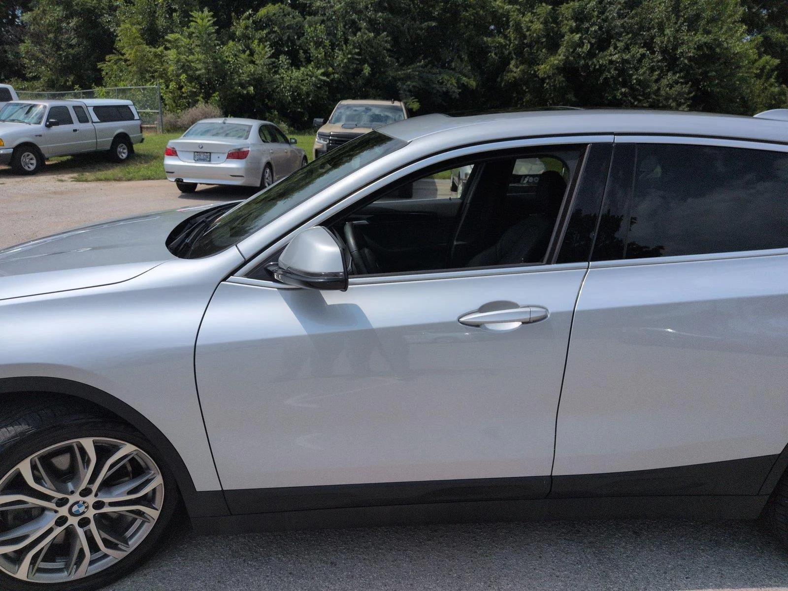Used 2019 Glacier Silver Metallic BMW sDrive28i image 15