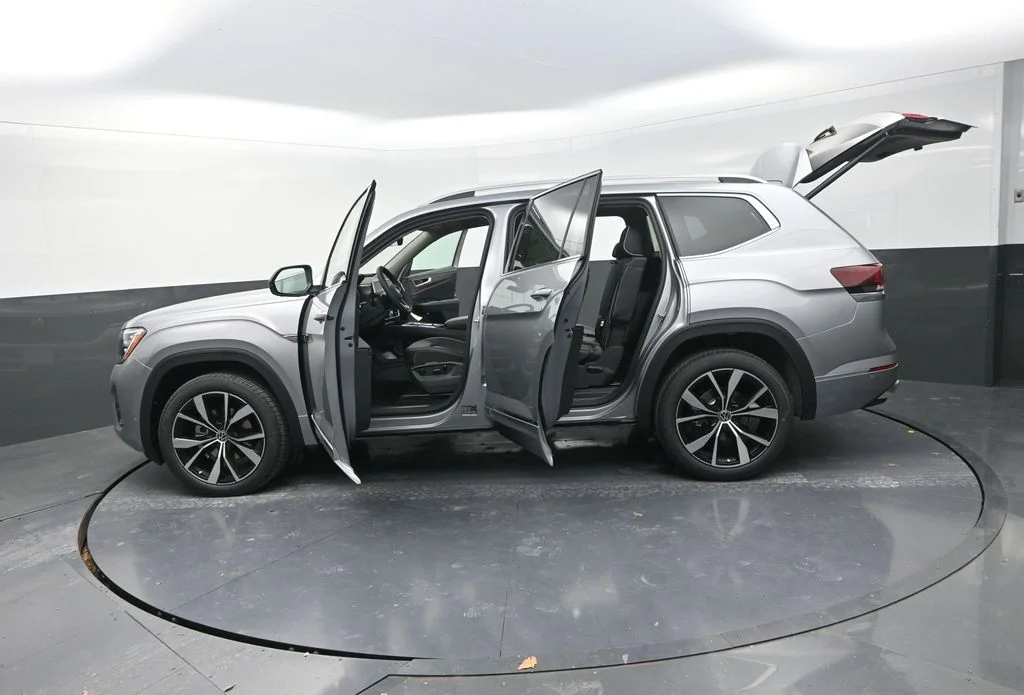 New 2026  Volkswagen 2.0T SEL Premium R-Line image 33