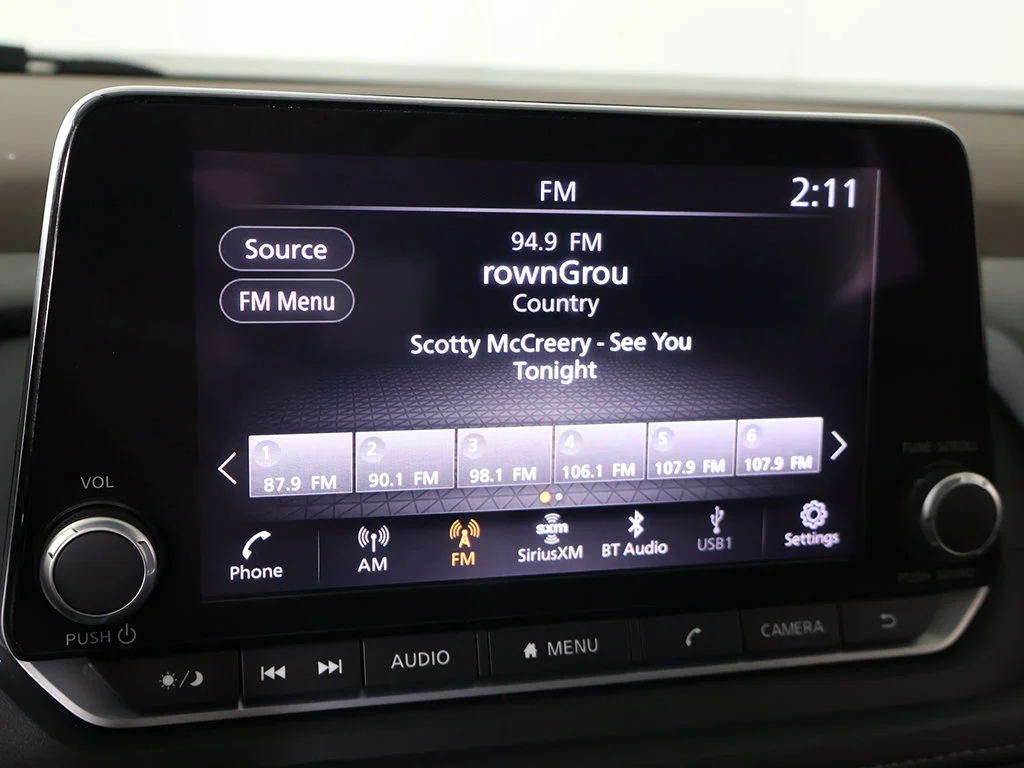 Used 2023 Black Nissan SV image 46