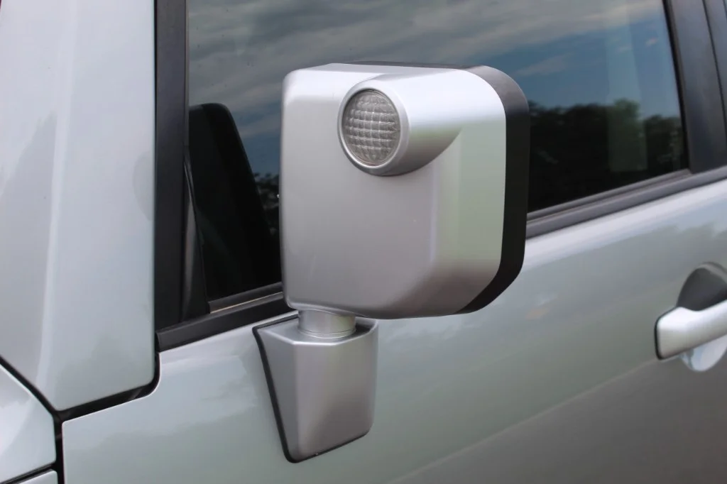 Used 2011 GRAY TOYOTA  image 11