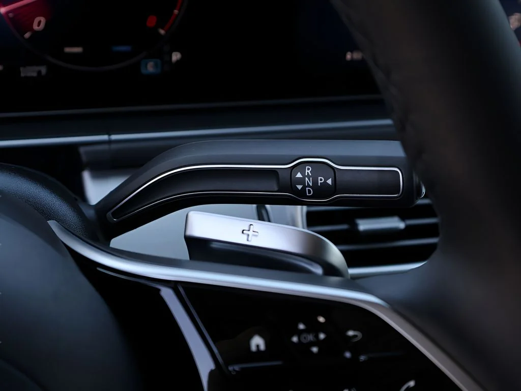 New 2026 Obsidian Black Metallic Mercedes-Benz GLE 350 image 33