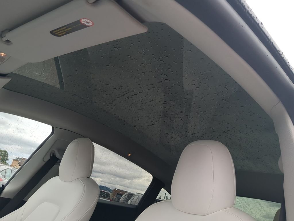 Used 2021 White Tesla Long Range image 23