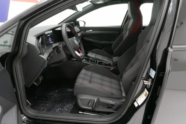2026 Volkswagen Golf GTI S - Photo 15