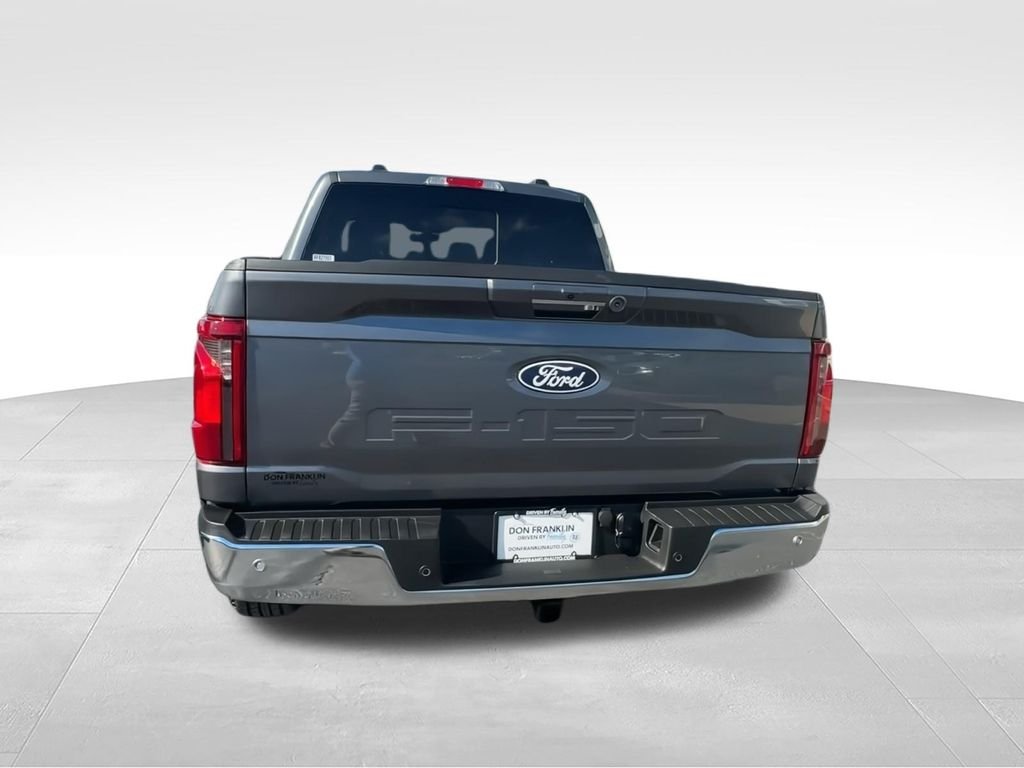 Used 2024 Gray Ford XLT image 7