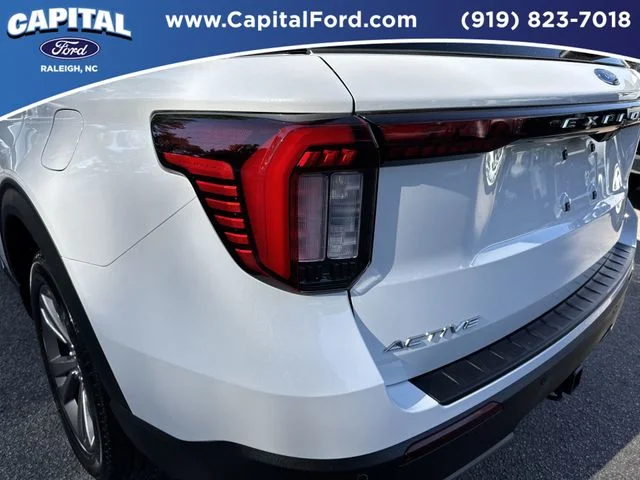 Used 2025 White Ford Active image 15