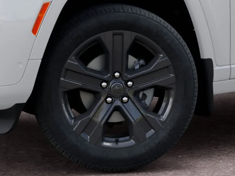 New 2027 Bright White Clearcoat Jeep Limited Reserve image 8