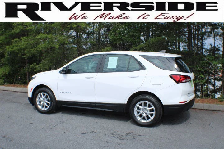 Used 2024 Summit White Chevrolet LS image 3