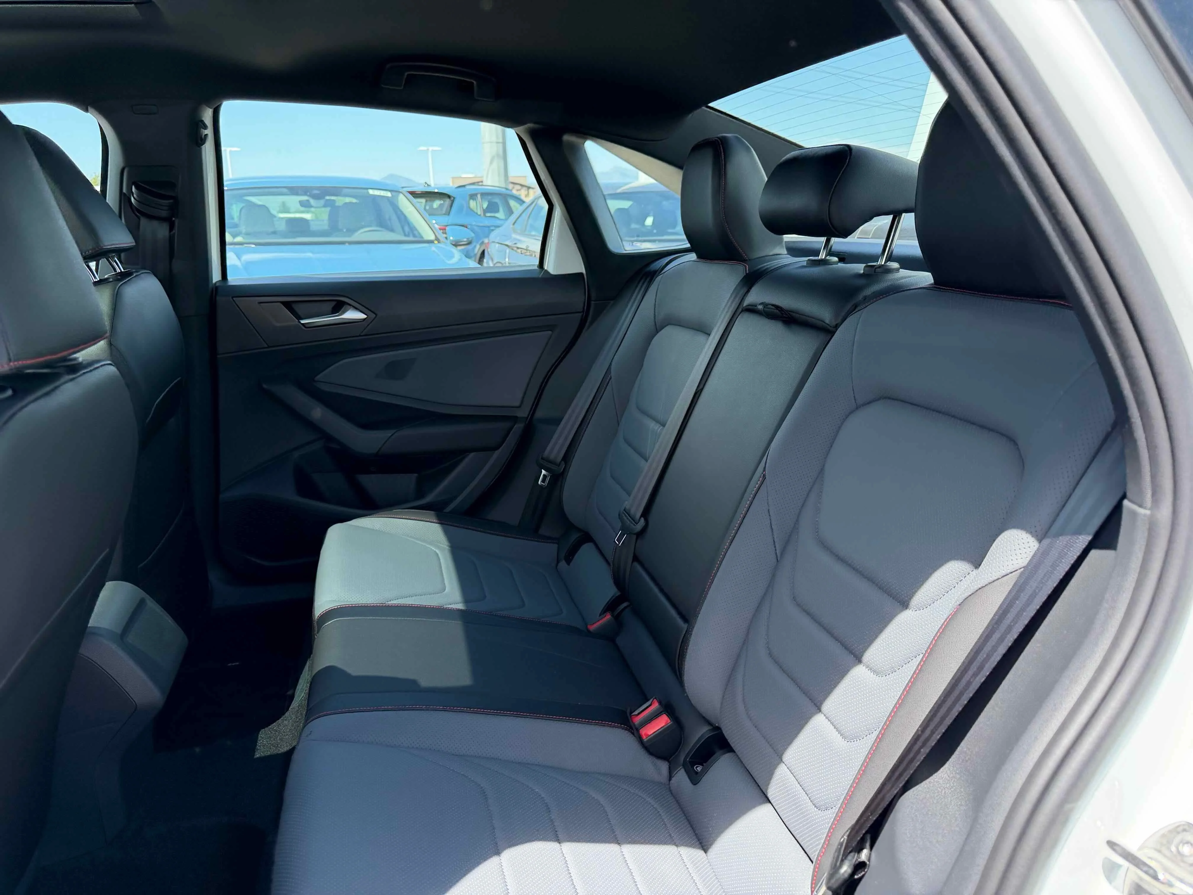 New 2026 Pure White Volkswagen Autobahn image 29