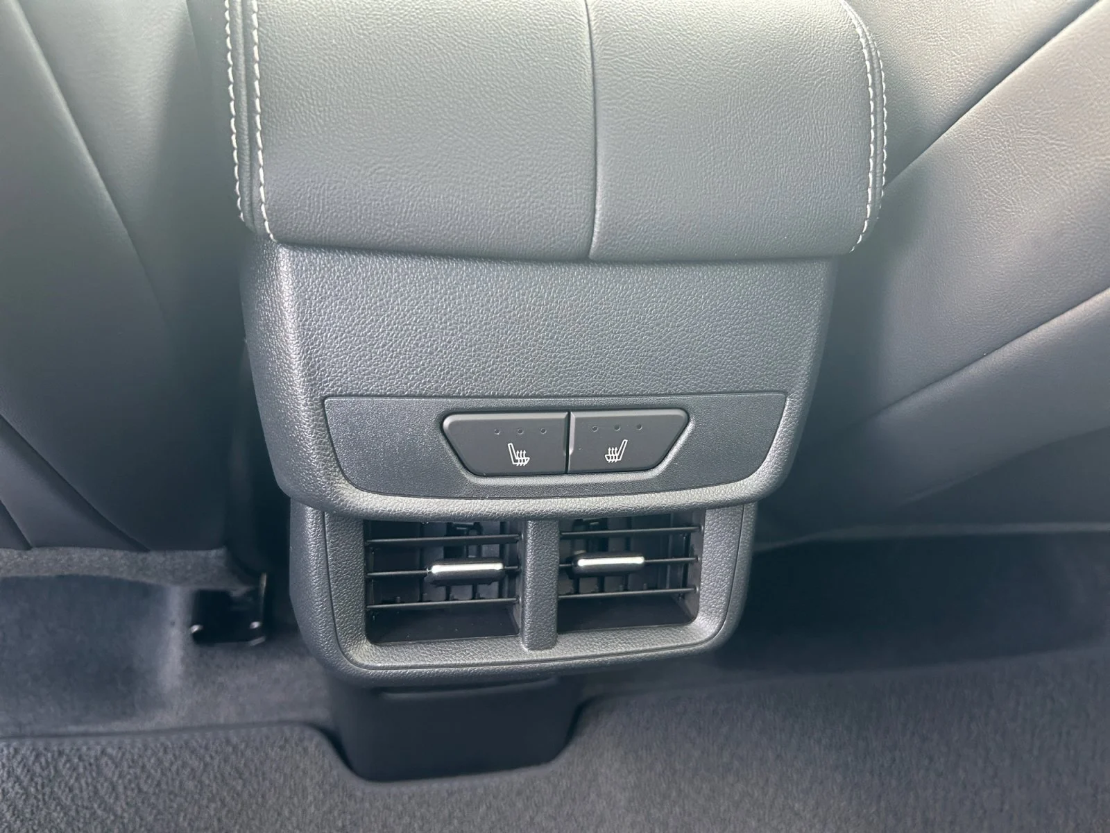 New 2027 Summit White GMC AWD Denali image 20